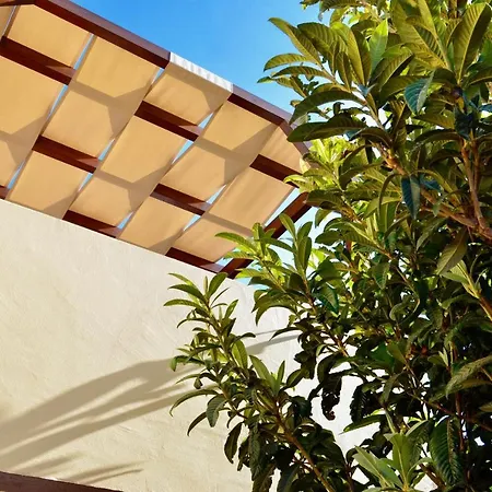 Villa Eltael - Rita Apartment - Warm Pool Until 1 November 2026