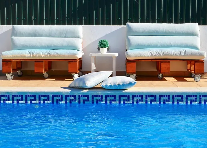 Eltael - Rita - Warm Pool From April 2026 Apartamento Manta Rota